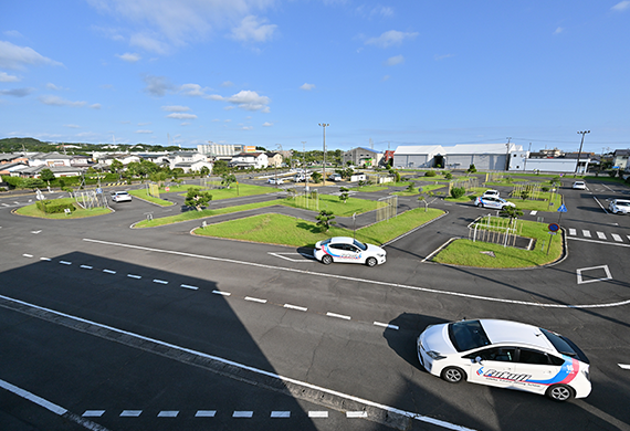 画像：浜松自動車学校 袋井校校内